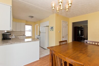 014 dining room - IMG_7733