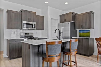 5946 Aragorn Ln, St. George, UT 84790 - photo 6