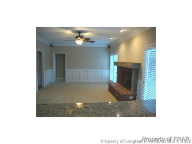 625 Levenhall Dr, Fayetteville, NC 28314 - photo 5