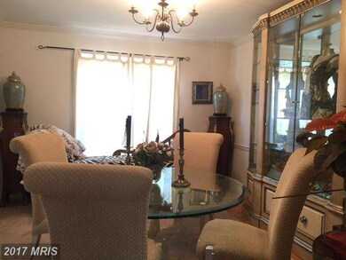 4007 Hunting Pines Ct, Fairfax, VA 22032 - photo 4