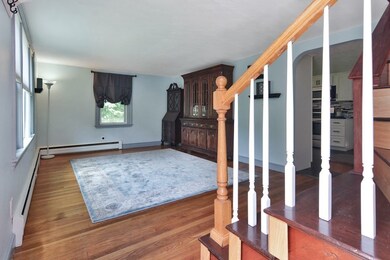 83 Nichols St, Wilmington, MA 01887 - photo 4