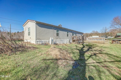 1693 Paperville Rd, Bristol, TN 37620 - photo 4