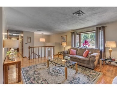 9 Gloria Ln, North Reading, MA 01864 - photo 6