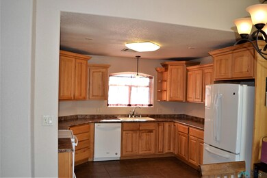 1545 E Pine St, Silver City, NM 88061 - photo 4