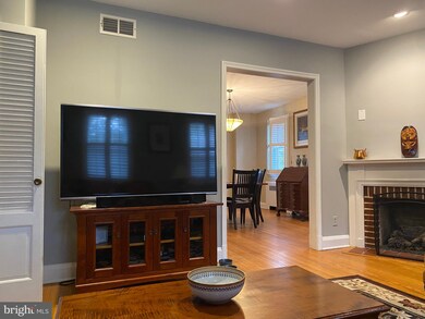 2405 Pelham Ave, Baltimore, MD 21213 - photo 5