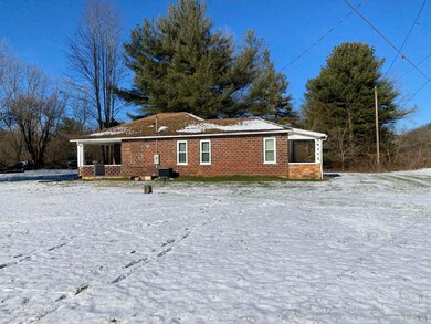 16528 Patton St, Logan, OH 43138 - photo 3