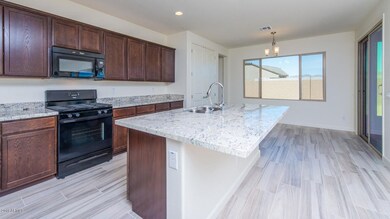 Homesite 241 Kitchen - Nook