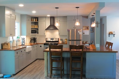 1956 Blue Pool Way, Chiloquin, OR 97624 - photo 7