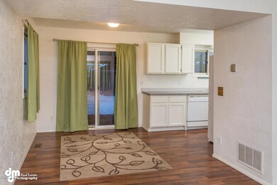 3020 Doil Drive Anchorage AK-large-007-D