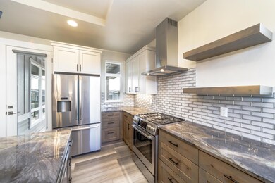 3679 SW 45th St, Redmond, OR 97756 - photo 7