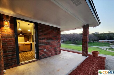 3003 Oak Hill Dr, Copperas Cove, TX 76522 - photo 4