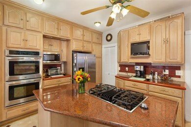 3324 Parkwood Dr, Houston, TX 77021 - photo 5