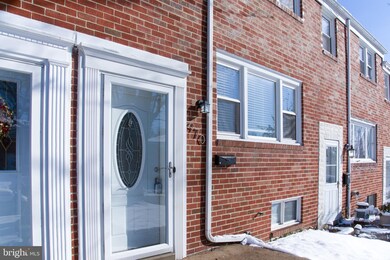 970 Circle Dr, Halethorpe, MD 21227 - photo 2