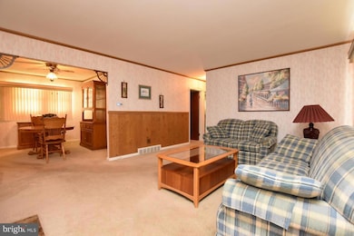 7 Malibu Dr, Magnolia, NJ 08049 - photo 3