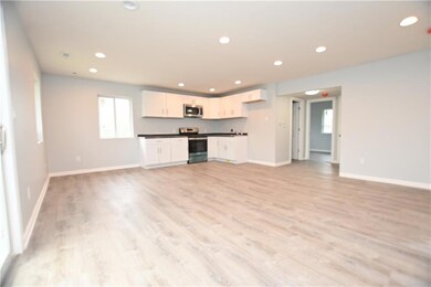 6245 E 11th St unit 606, Indianapolis, IN 46219 - photo 5