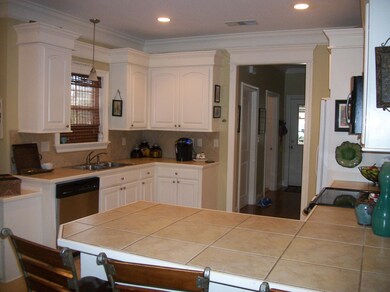 Kitchen 2