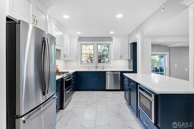 10 Cranbury Neck Rd, Cranbury, NJ 08512 - photo 2