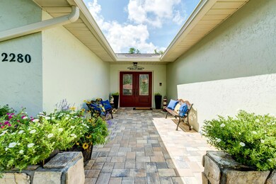 2280 Danforth-Pavered Entryway