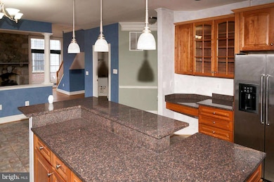 8613 Garnet Rock Gate, Laurel, MD 20723 - photo 5