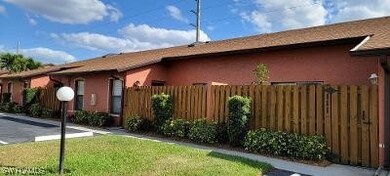 822 SW 47th Terrace unit 111, Cape Coral, FL 33914 - photo 5