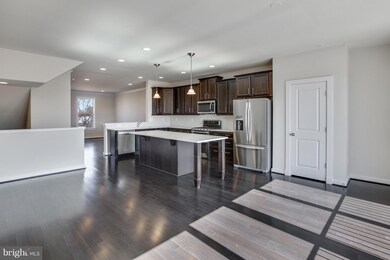 919 Badger Ave, Frederick, MD 21702 - photo 6