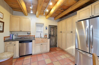 635 W San Francisco St unit B, Santa Fe, NM 87501 - photo 6