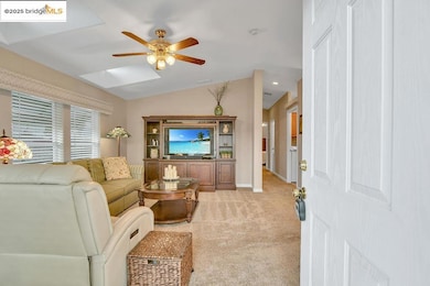 3660 Walnut Blvd unit 14, Brentwood, CA 94513 - photo 2