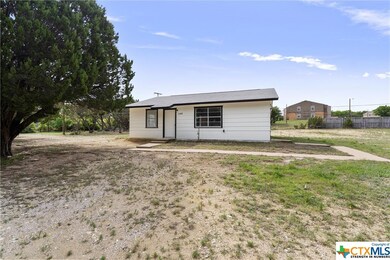 144 Wolf Rd, Copperas Cove, TX 76522 - photo 4