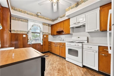 58 Vanderbilt Ave, Staten Island, NY 10304 - photo 7