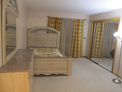 18203 Exchange Ave unit 5, Lansing, IL 60438 - photo 6