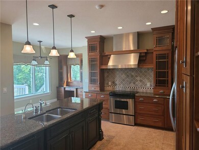 3218 E 68th St S, Newton, IA 50208 - photo 6