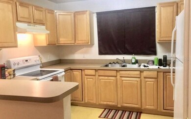 620 Whitehurst St, Lakeland, FL 33805 - photo 2