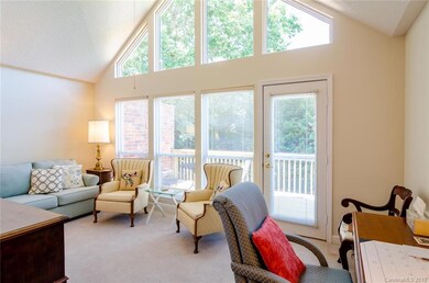 403 Thompson St unit 403/Bld 8, Hendersonville, NC 28792 - photo 6