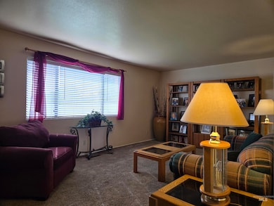 1439 Hunter Ln, Ontario, OR 97914 - photo 3