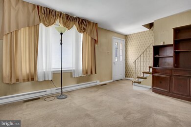 3546 Reading Crest Ave, Reading, PA 19605 - photo 7