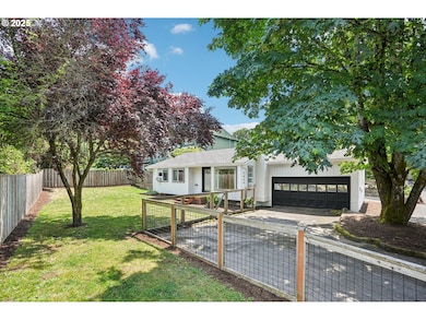 2924 SW Multnomah Blvd, Portland, OR 97219 - photo 2