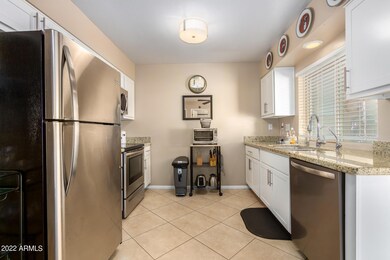 10867 W Thunderbird Blvd unit 22, Sun City, AZ 85351 - photo 7