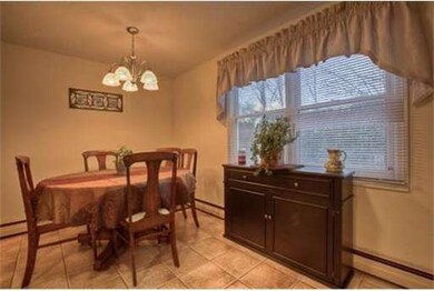 4 Goldenrod Ct unit 2, South Grafton, MA 01560 - photo 5