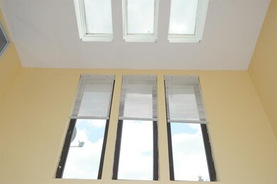 738 Mainsail Ln unit 7C, Secaucus, NJ 07094 - photo 4