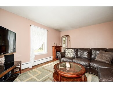 11 Maguire St, Methuen, MA 01844 - photo 4