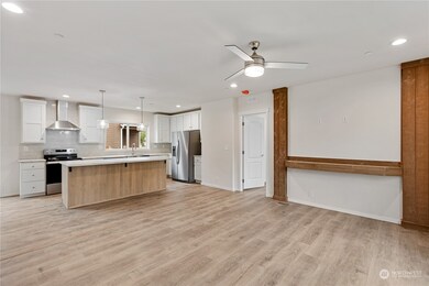 522 F & S Grade Rd, Sedro Woolley, WA 98284 - photo 4