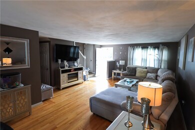 18 Scenery Ln, Johnston, RI 02919 - photo 4