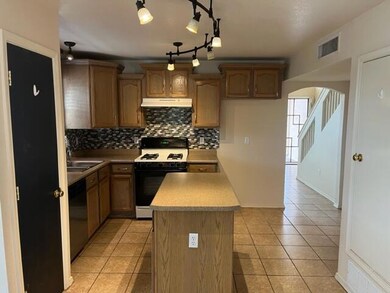 14323 Desert Sunset Dr, Horizon City, TX 79928 - photo 3