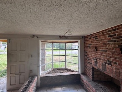 2258 Clinton St, Mobile, AL 36617 - photo 3