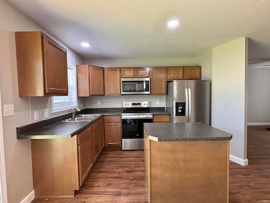 188 9th St SW, Linton, IN 47441 - photo 3