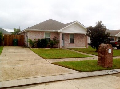 4069 Regina Coeli Ct, Marrero, LA 70072 - photo 2