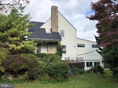 19 Wilson St, Reading, PA 19609 - photo 4