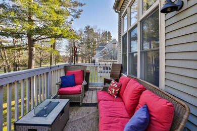 39 Hawthorne Village Rd unit U362, Nashua, NH 03062 - photo 4