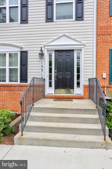 13312 Bluebeard Terrace, Clarksburg, MD 20871 - photo 2