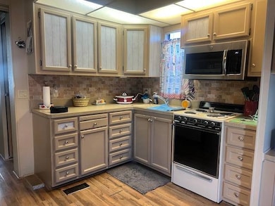 4860 E Main St unit B-18, Mesa, AZ 85205 - photo 4